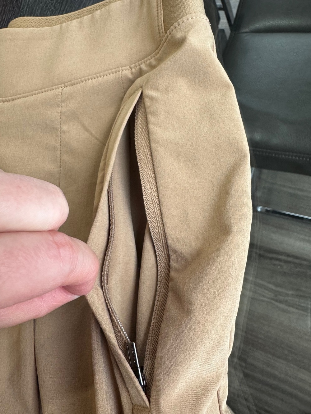 Athleta Beige Wide-Leg Pleated Pants - Picture 5 of 16